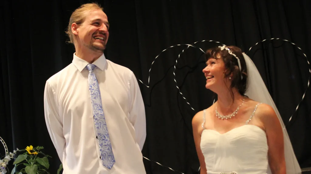 chad and doreen gerber wedding picture 2 chad and doreen gerber wedding picture 2